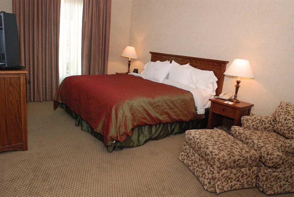 Homewood 3* Bakersfield